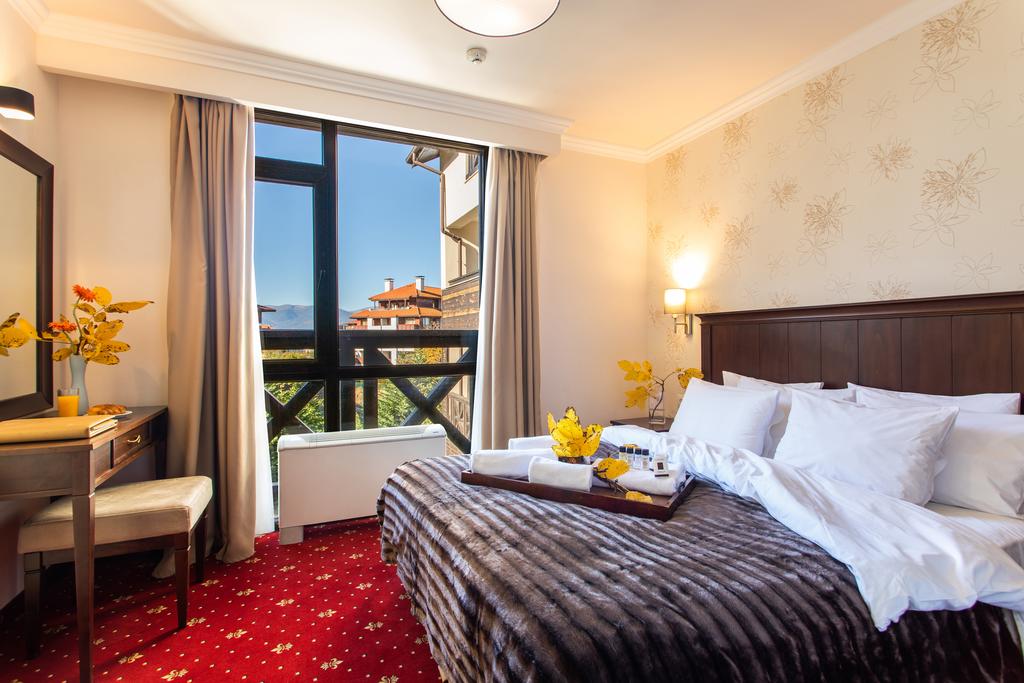 PREMIER LUXURY MOUNTAIN RESORT