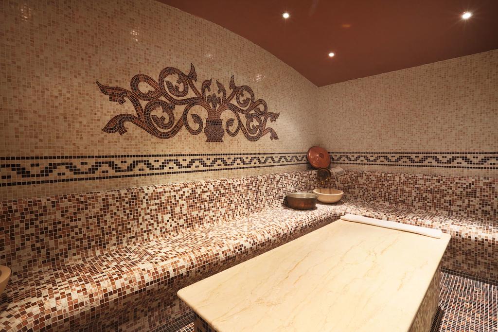 ROYAL PARK & SPA HOTEL