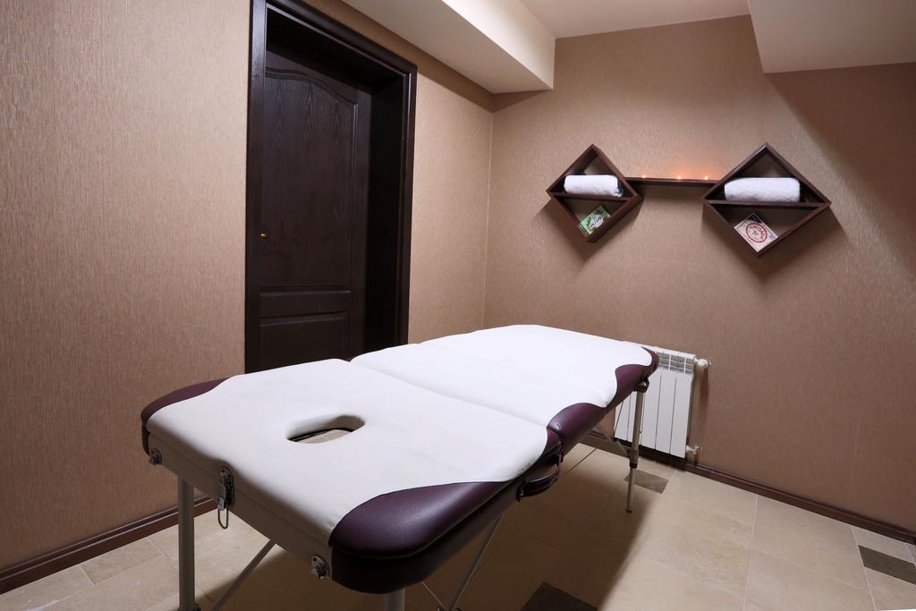 ROYAL PARK & SPA HOTEL