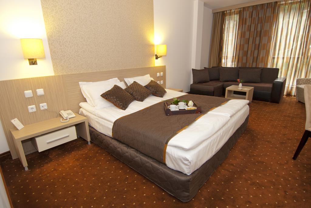 HOTEL RADINA’S WAY