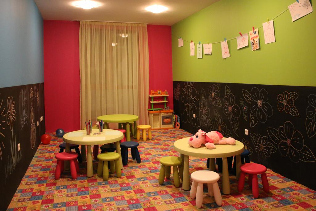 HOTEL RADINA’S WAY