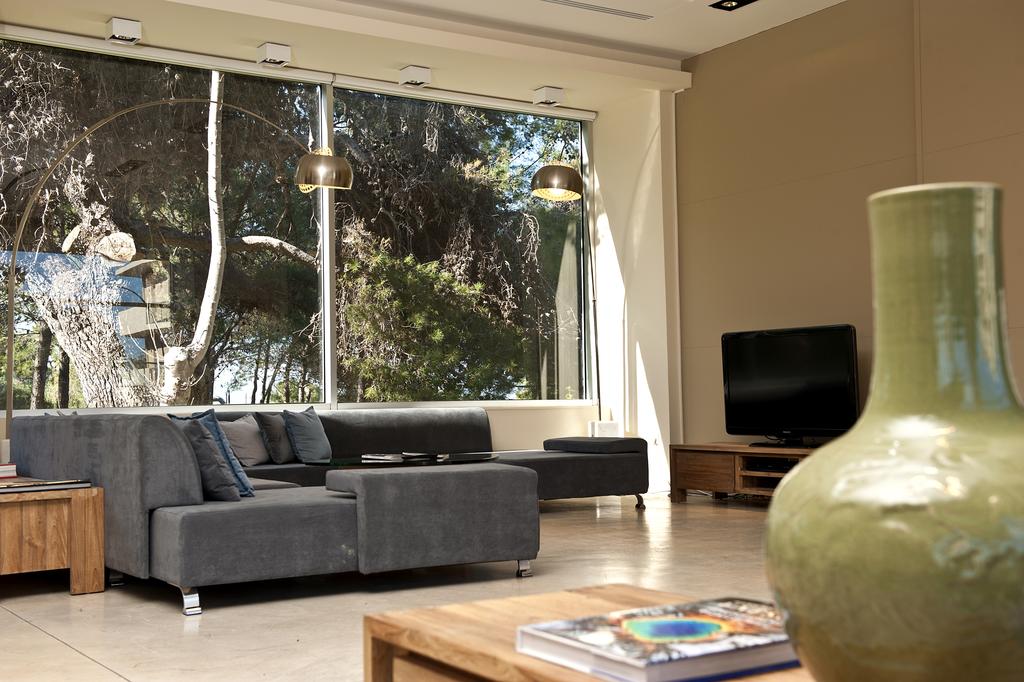 SIKYON COAST HOTEL & RESORT