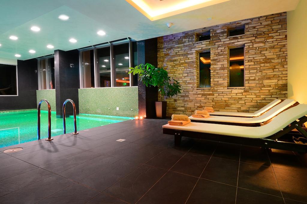 ROYAL PARADISE BEACH RESORT 5*