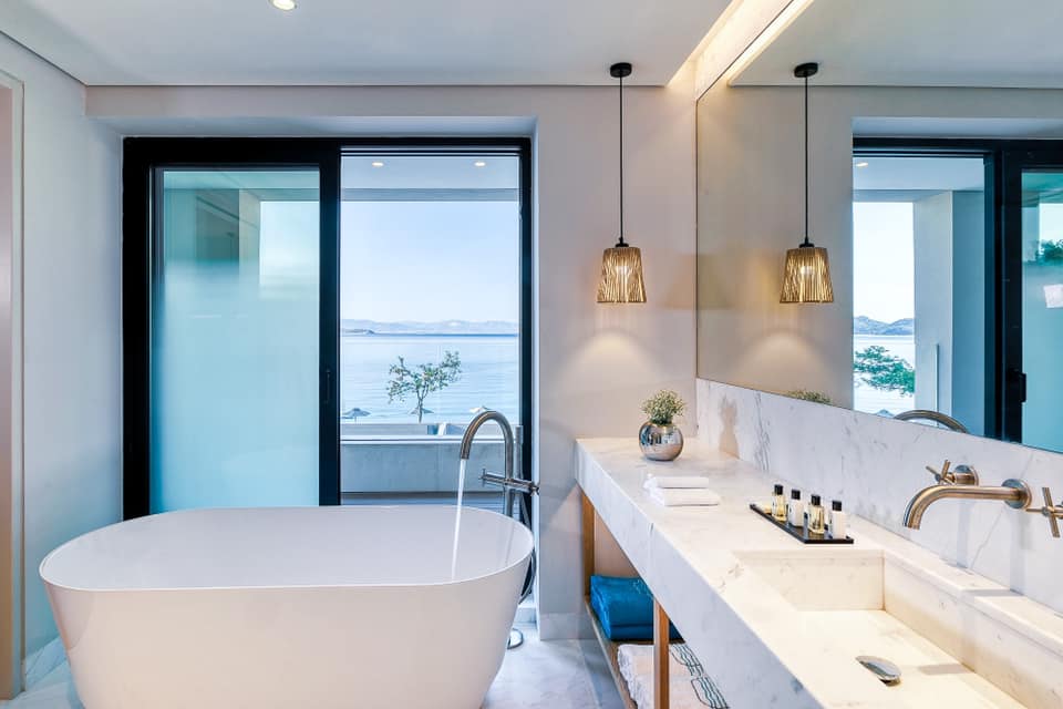 VATHI COVE LUXURY RESORT & SPA