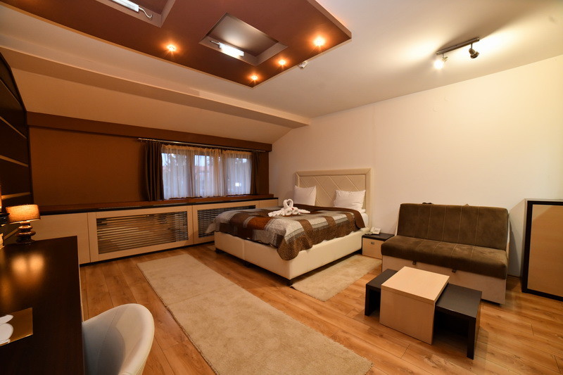 APARTHOTEL & SPA ZONED