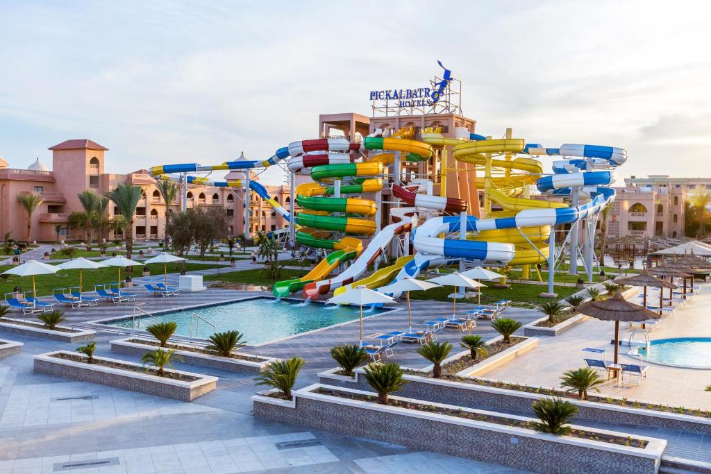 Aqua Vista Resort – By Pickalbatros