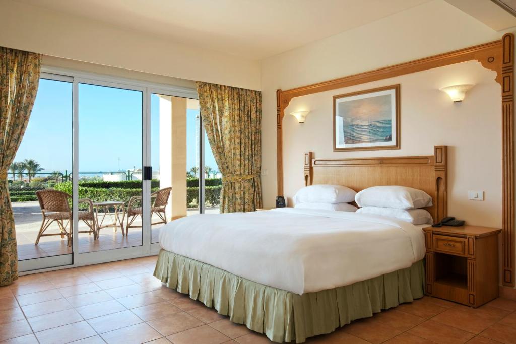 Hurghada Long Beach Resort