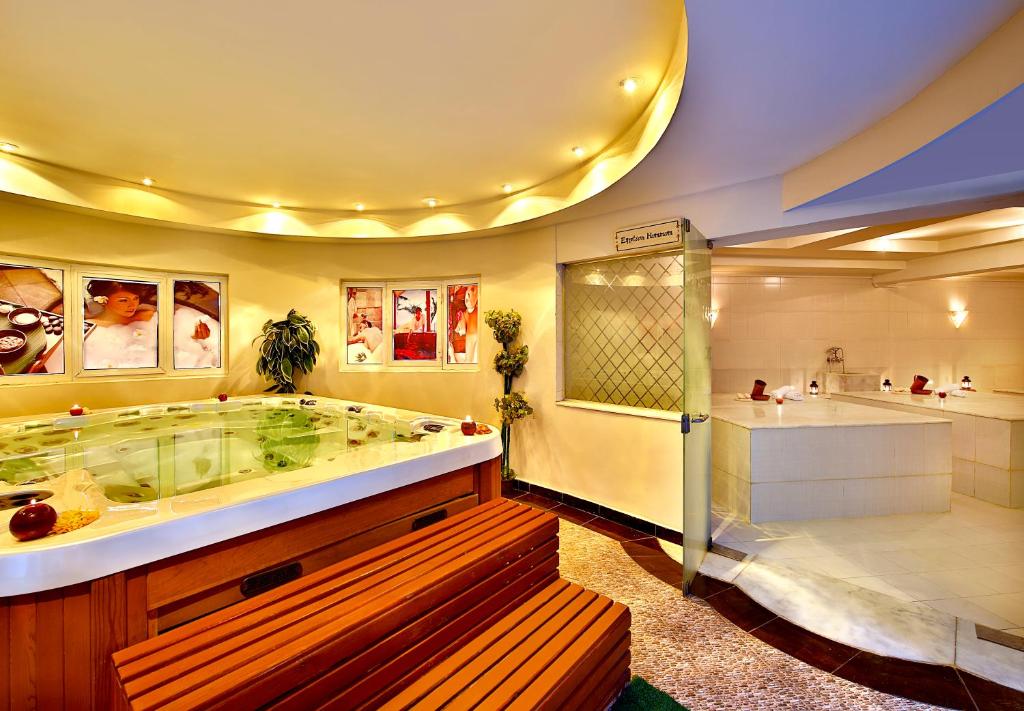 Hurghada Long Beach Resort