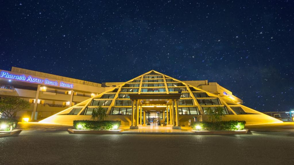 PHARAOH AZUR RESORT 5*