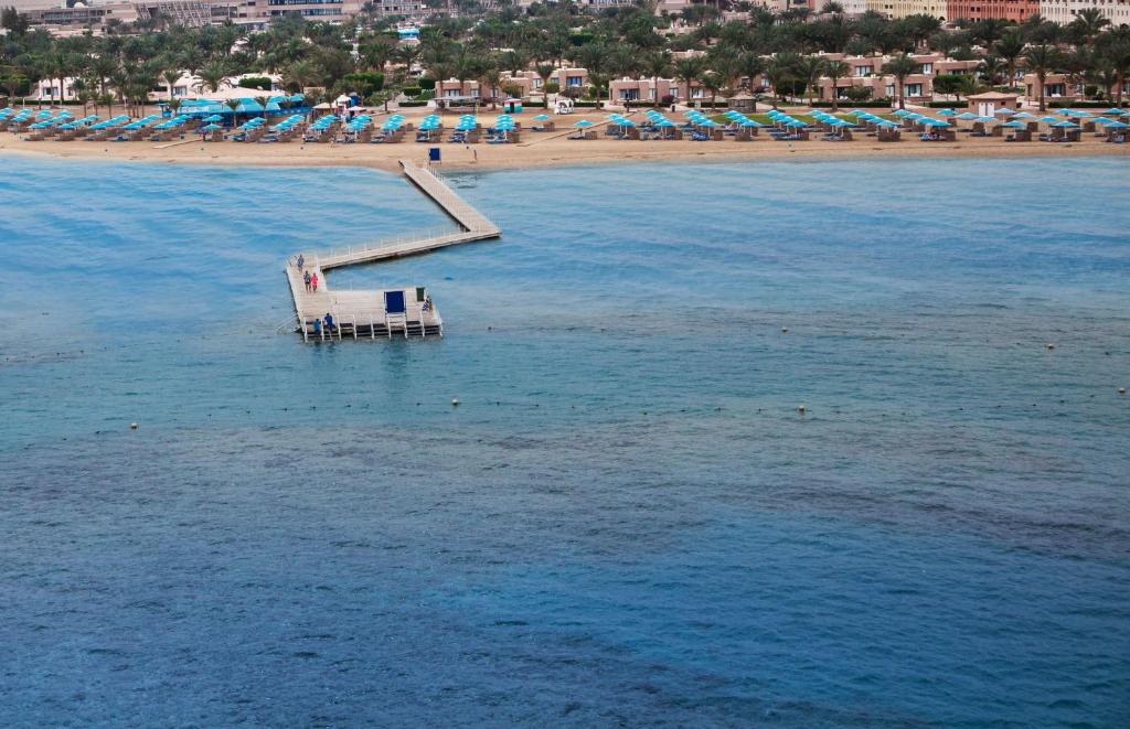 PHARAOH AZUR RESORT 5*