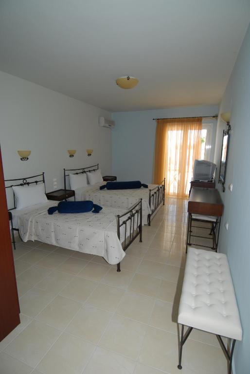Zeus Paradise Hotel
