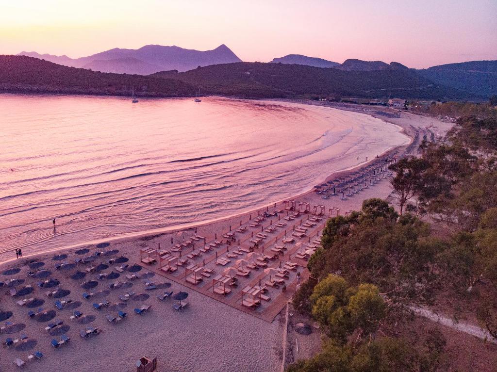 Zeus Paradise Hotel