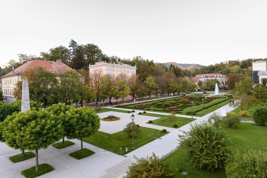 HOTEL ZAGREB – ROGAŠKA SLATINA Нова Година 2026